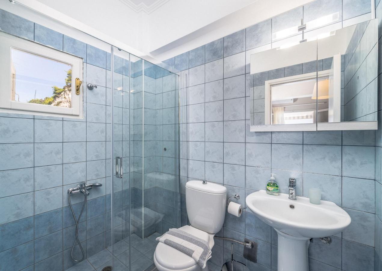 Monato Luxury Apartments Ayios Nikitas Ngoại thất bức ảnh